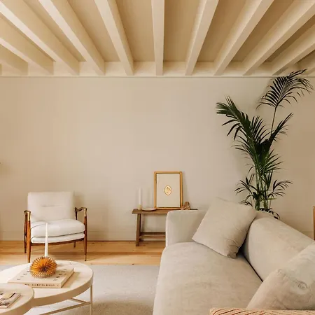 The Verse Ξενοδοχείο με διαμερίσματα 4*