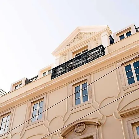 The Verse Aparthotel 4*