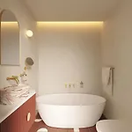 Aparthotel The Verse